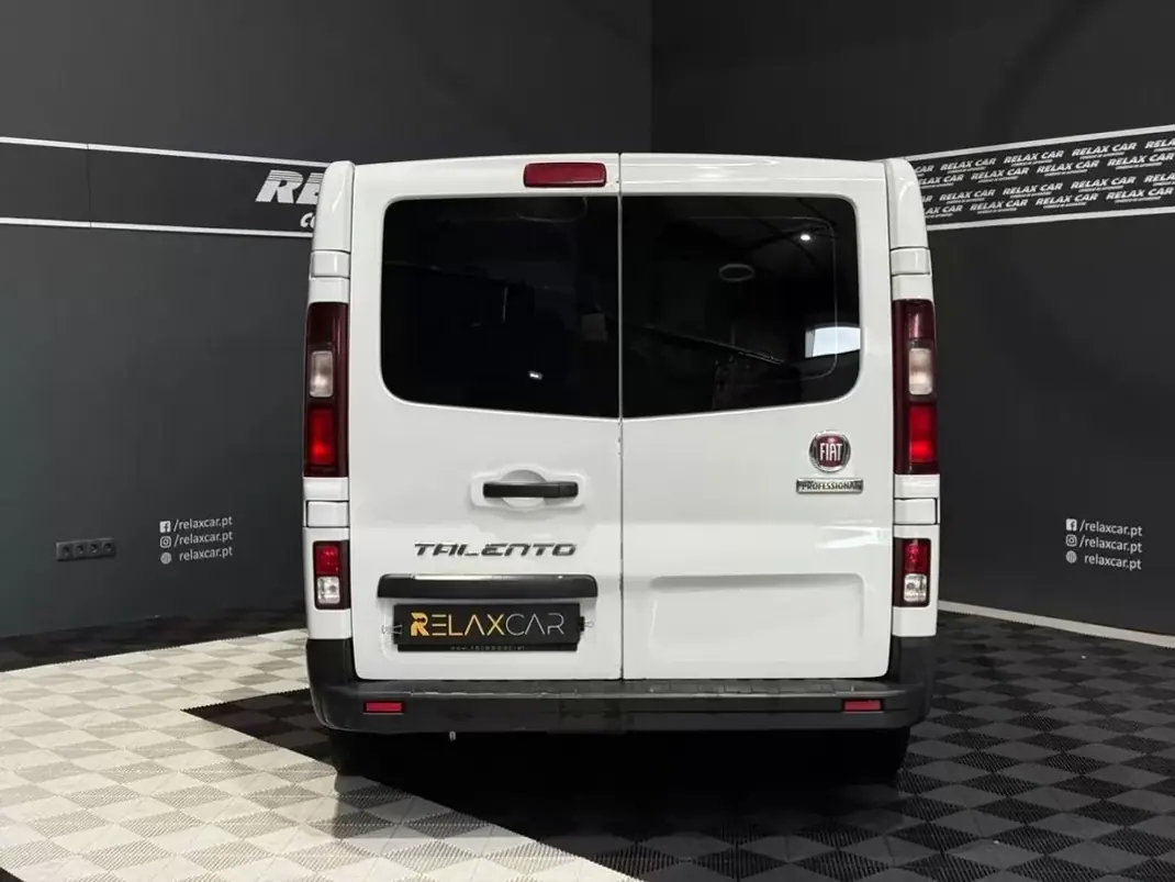 Fiat Talento 2017 - 19990 EUR, 166000 km - AUTO.MOTO.pt - 166000km - foto 5 de 18