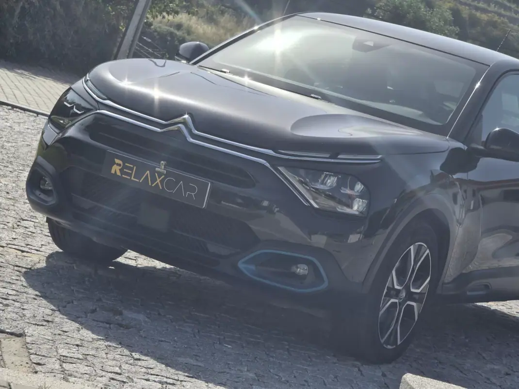 Citroën e-C4 2021 - 16990 EUR, 68500 km - AUTO.MOTO.pt - 68500km - foto 11 de 24