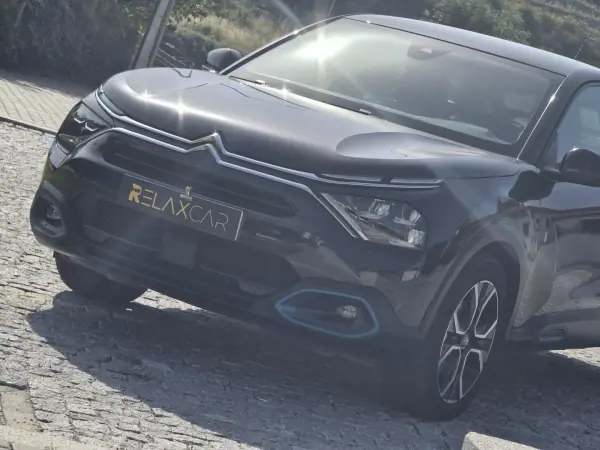 Citroën e-C4 2021 - 16990 EUR, 68500 km - AUTO.MOTO.pt - 68500km - foto 11 de 24