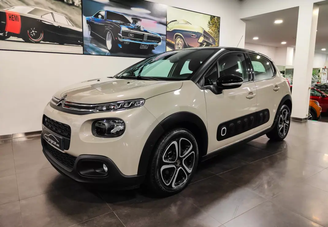 Citroën C3 2017 - 10990 EUR, 99000 km - AUTO.MOTO.pt - 99000km - foto 14 de 58