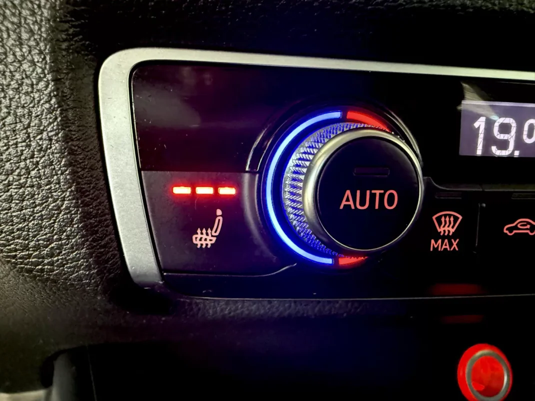 Audi A3 Sportback 2016 - 16000 EUR, 158000 km - AUTO.MOTO.pt - 158000km - foto 66 de 94