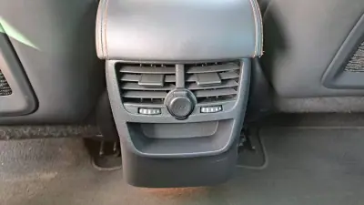 Peugeot 508 RXH 2012 - 8900 EUR, 236877 km - AUTO.MOTO.pt - 236877km - foto 19 de 33