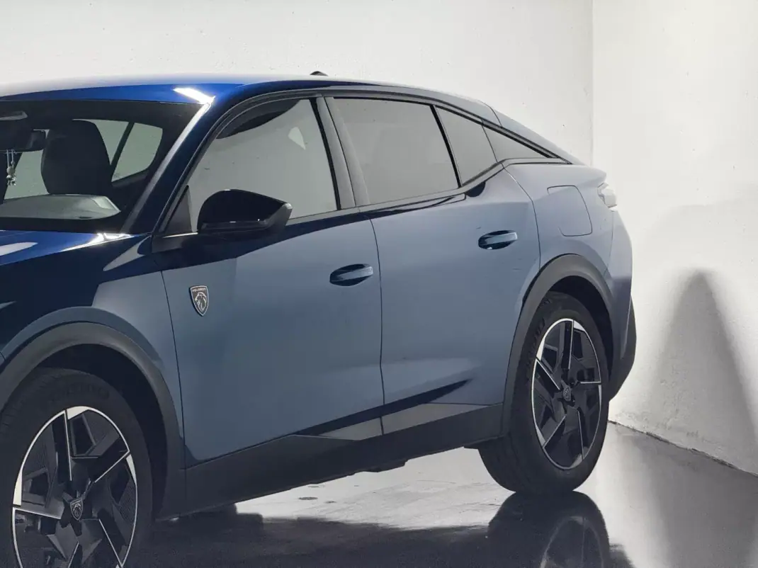 Peugeot 408 2022 - 28990 EUR, 46900 km - AUTO.MOTO.pt - 46900km - foto 15 de 30