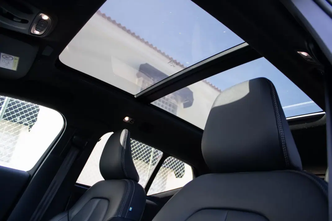 Volvo XC 40 2022 - 24990 EUR, 159000 km - 159000km - foto 7 de 54