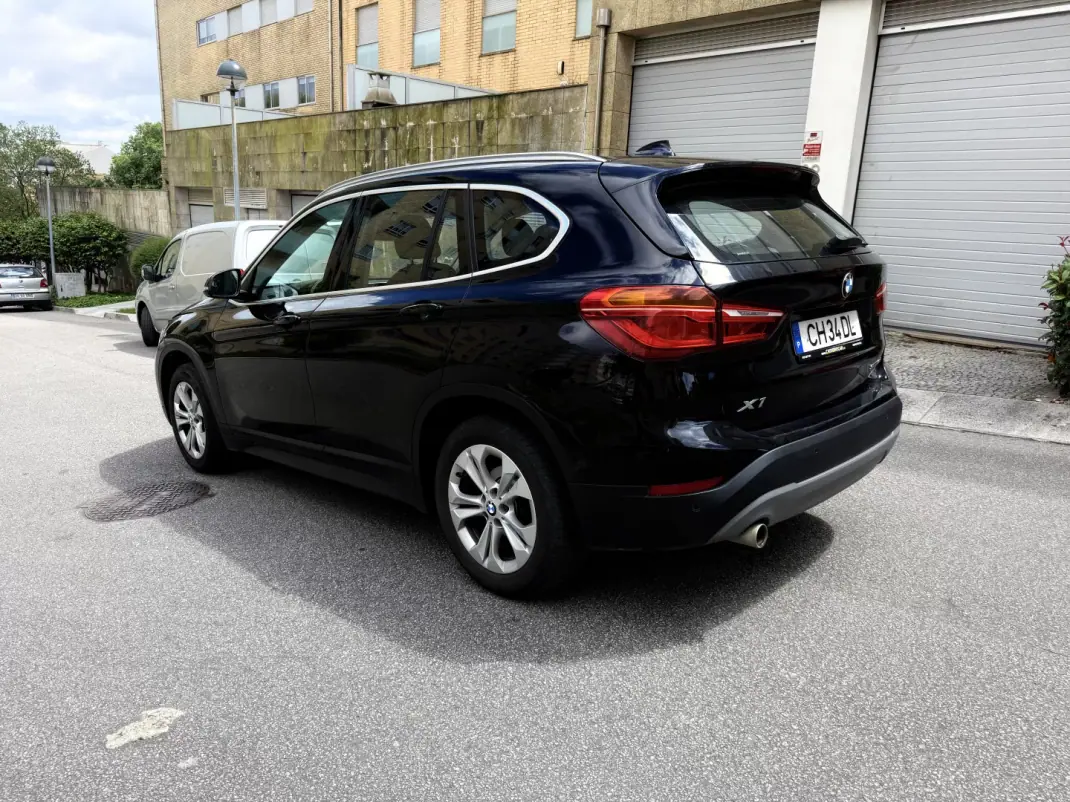 BMW X1 2019 - 19450 EUR, 183000 km - AUTO.MOTO.pt - 183000km - foto 4 de 15