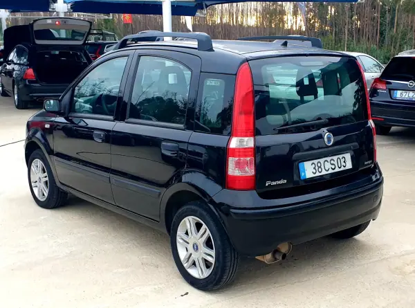Fiat Panda 2007 - 3750 EUR, 274730 km - AUTO.MOTO.pt - 274730km - foto 7 de 21