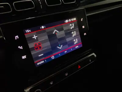 Citroën C3 2017 - 10990 EUR, 99000 km - AUTO.MOTO.pt - 99000km - foto 55 de 58