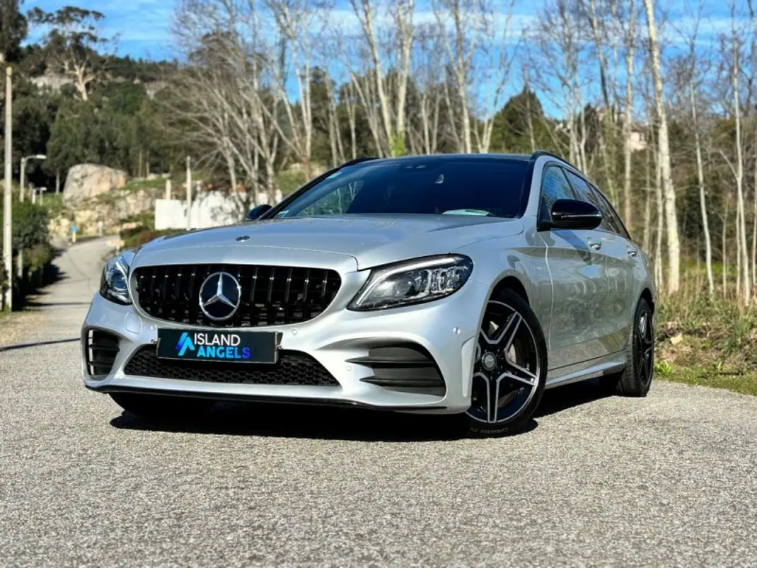 Mercedes-Benz C 220 2018 - 32500 EUR, 120400 km - AUTO.MOTO.pt - 120400km - foto 1 de 40