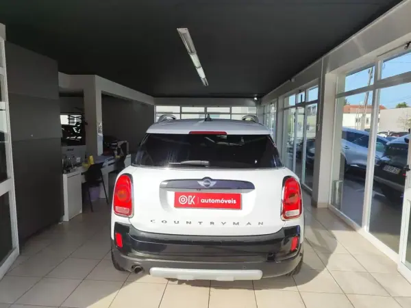 MINI Countryman 2018 - 19990 EUR, 84000 km - AUTO.MOTO.pt - 84000km - foto 9 de 37