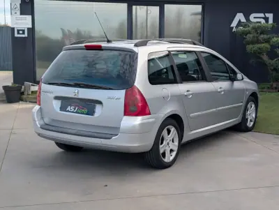 Peugeot 307 Break 2003 - 1950 EUR, 240635 km - AUTO.MOTO.pt - 240635km - foto 6 de 19