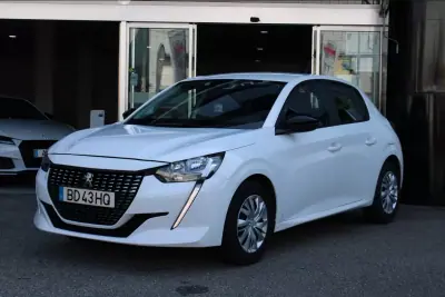 Peugeot 208 2022 - 13400 EUR, 45338 km - AUTO.MOTO.pt - 45338km - foto 3 de 17