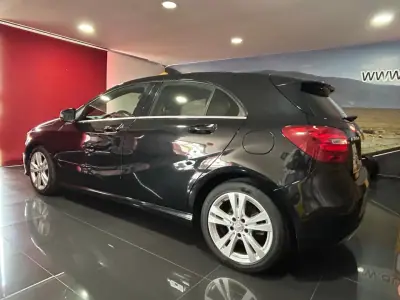 Mercedes-Benz A 180 2016 - 16750 EUR, 201775 km - AUTO.MOTO.pt - 201775km - foto 4 de 23