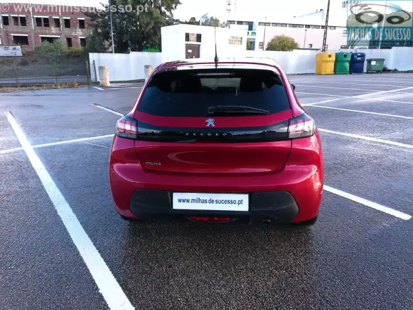 Peugeot 208 2021 - 14500 EUR, 40000 km - AUTO.MOTO.pt - 40000km - foto 4 de 35
