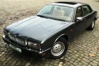 Jaguar XJ6 3.2 E2 1992 - 16900 EUR, 91000 km - foto 5 de 15