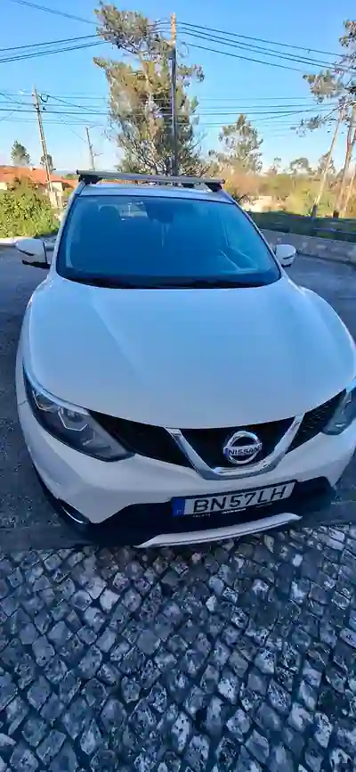 Nissan Qashqai 2017 - 11500 EUR, 211000 km - AUTO.MOTO.pt - 211000km - foto 2 de 8
