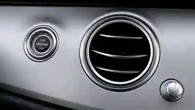 Mercedes-Benz E 300 2020 - 27950 EUR, 138000 km - AUTO.MOTO.pt - 138000km - foto 14 de 19