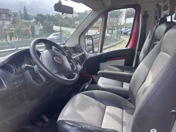 Fiat Ducato 2014 - 17500 EUR, 237273 km - AUTO.MOTO.pt - 237273km - foto 5 de 7