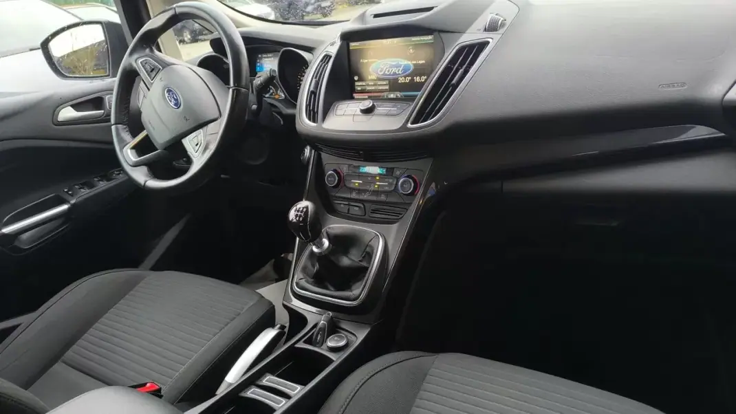 Ford C-Max 2015 - 10700 EUR, 168000 km - AUTO.MOTO.pt - 168000km - foto 15 de 16