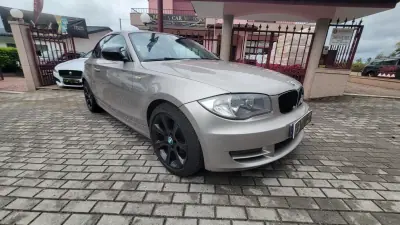 BMW 120 2009 - 10900 EUR, 197000 km - AUTO.MOTO.pt - 197000km - foto 3 de 11