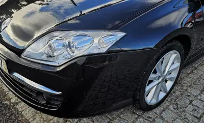 Renault Laguna Break 2009 - 7500 EUR, 225000 km - 225000km - foto 24 de 25