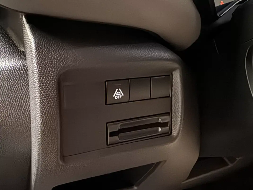 Citroën C5 Aircross 2021 - 20990 EUR, 155900 km - AUTO.MOTO.pt - 155900km - foto 23 de 37