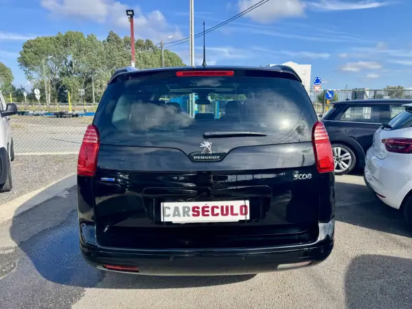 Peugeot 5008 2016 - 14500 EUR, 108536 km - AUTO.MOTO.pt - 108536km - foto 5 de 26