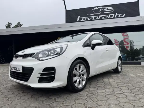 Kia Rio 2016 - 9500 EUR, 113000 km - AUTO.MOTO.pt - 113000km - foto 19 de 40
