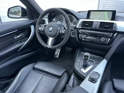 BMW 320 2016 - 21400 EUR, 220000 km - AUTO.MOTO.pt - 220000km - foto 17 de 50