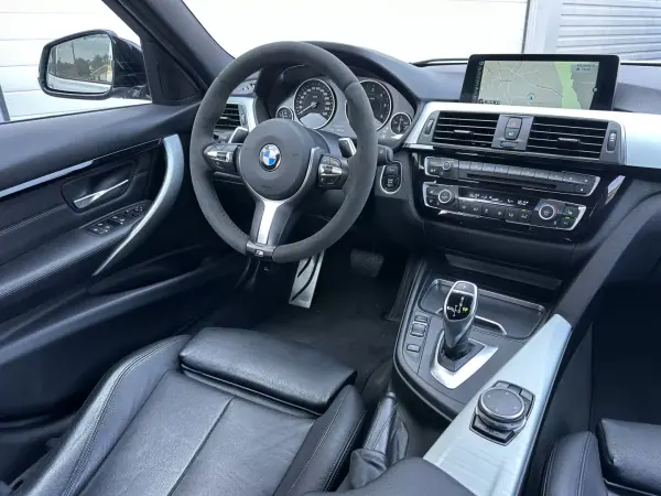 BMW 320 2016 - 21400 EUR, 220000 km - AUTO.MOTO.pt - 220000km - foto 17 de 50
