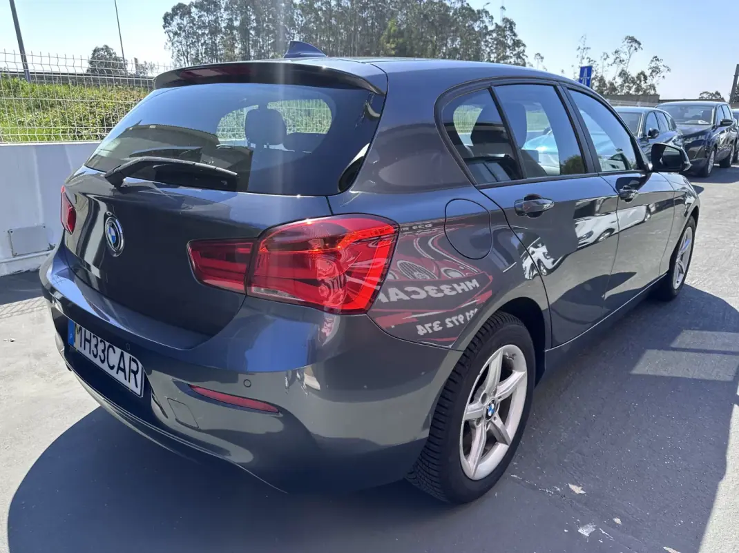 BMW 116 2017 - 14900 EUR, 240000 km - AUTO.MOTO.pt - 240000km - foto 4 de 39