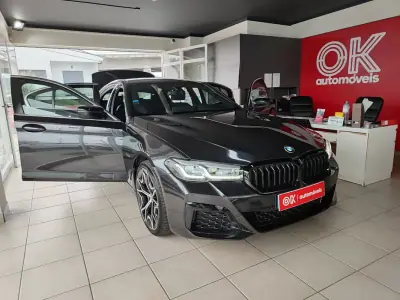 BMW 530e 2022 - 33750 EUR, 158500 km - AUTO.MOTO.pt - 158500km - foto 19 de 36