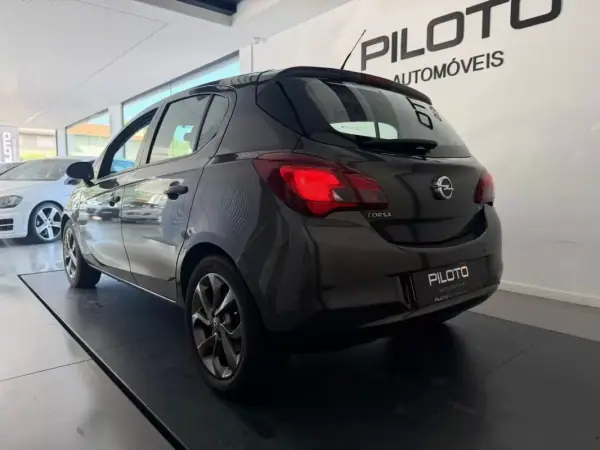 Opel Corsa 2015 - 7990 EUR, 146945 km - 146945km - foto 5 de 19