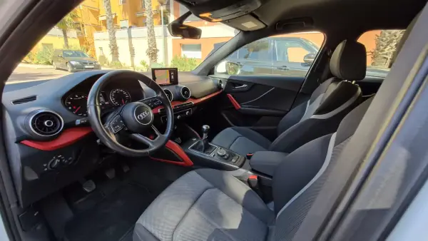 Audi Q2 2020 - 18890 EUR, 150000 km - AUTO.MOTO.pt - 150000km - foto 8 de 17