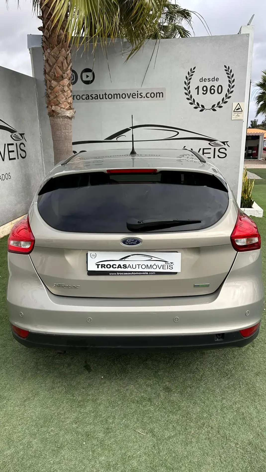 Ford Focus 2015 - 13500 EUR, 117793 km - 117793km - foto 4 de 26