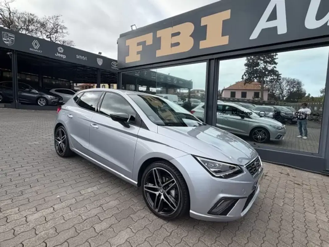SEAT Ibiza 2021 - 14500 EUR, 84640 km - AUTO.MOTO.pt - 84640km - foto 6 de 12