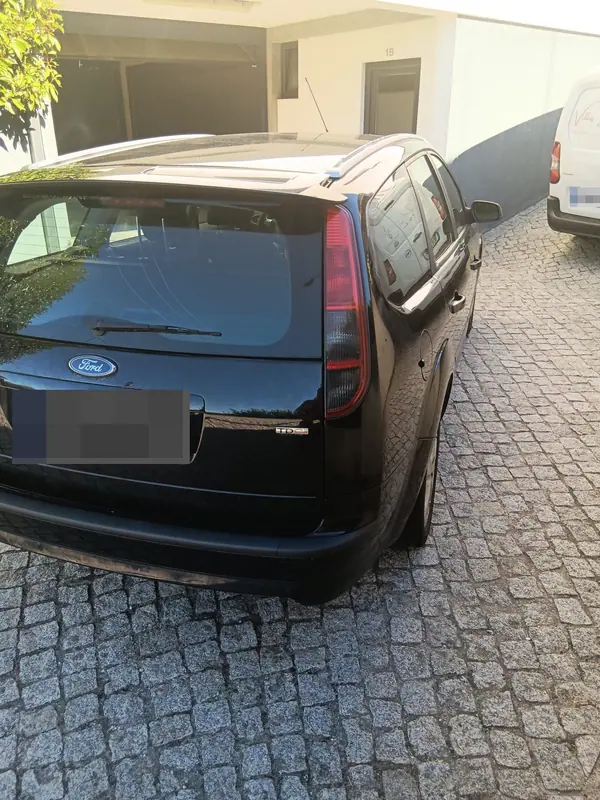 Ford Focus SW 2007 — photo 2 of 7