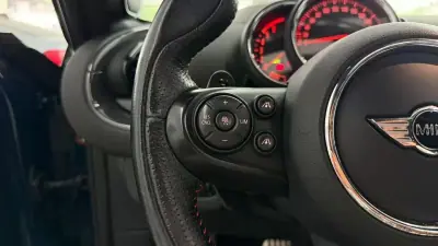 MINI Clubman 2016 - 18990 EUR, 196000 km - AUTO.MOTO.pt - 196000km - foto 16 de 27