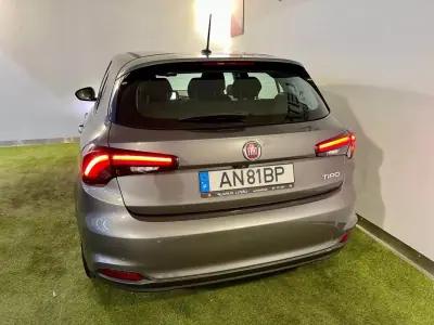 Fiat Tipo 2021 - 11700 EUR, 137000 km - AUTO.MOTO.pt - 137000km - foto 7 de 32