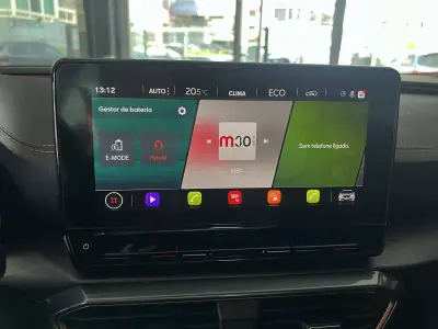 Cupra Formentor 2022 - 26900 EUR, 80652 km - AUTO.MOTO.pt - 80652km - foto 11 de 25