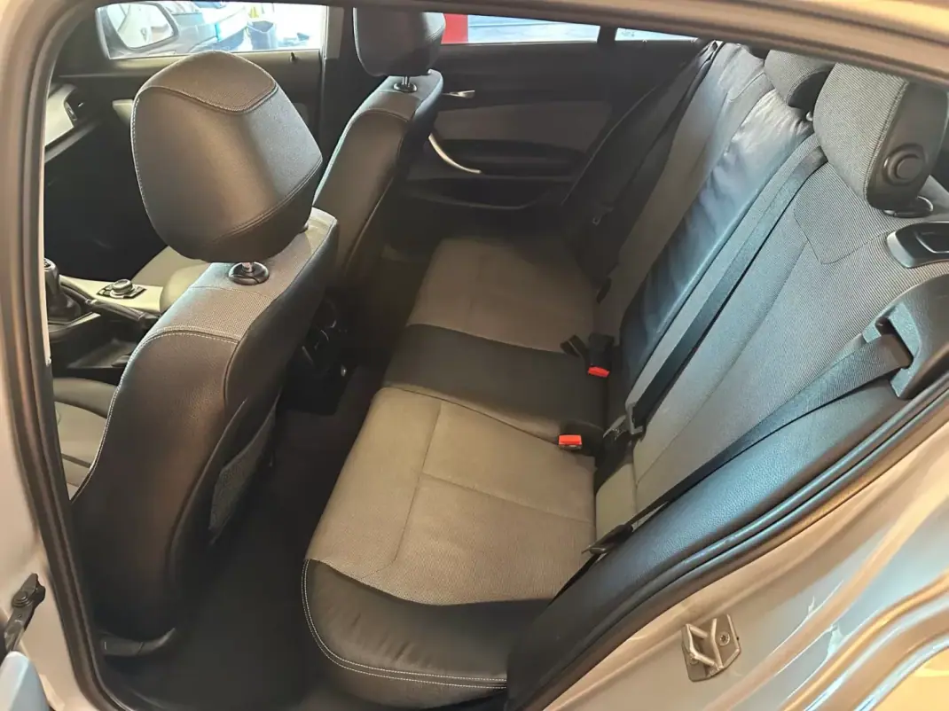 BMW 116 2012 - 13900 EUR, 223396 km - AUTO.MOTO.pt - 223396km - foto 22 de 25