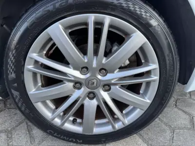 Renault Mégane Sport Tourer 2011 - 8900 EUR, 214000 km - AUTO.MOTO.pt - 214000km - foto 40 de 40