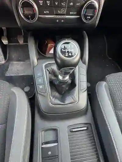 Ford Focus SW 2019 - 14650 EUR, 110600 km - 110600km - foto 14 de 15