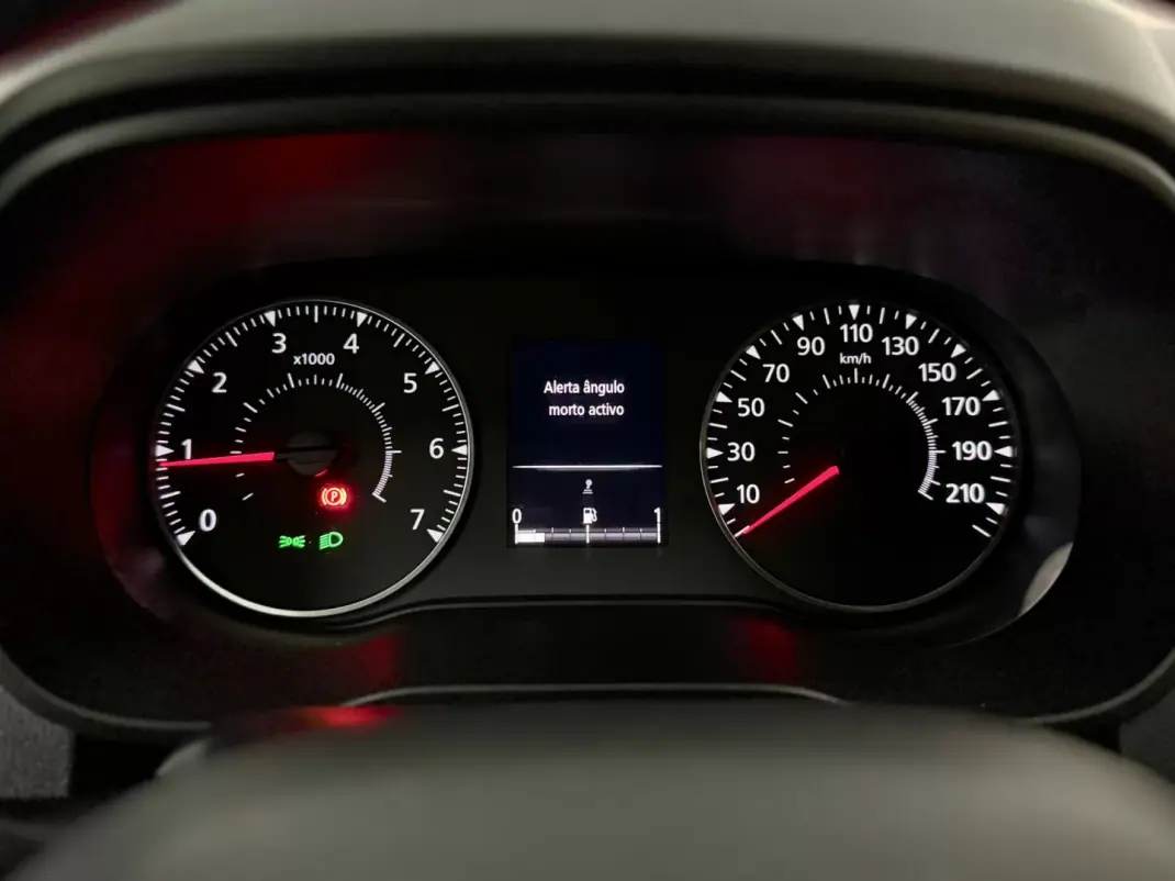 Dacia Duster 2020 - 15750 EUR, 128000 km - AUTO.MOTO.pt - 128000km - foto 37 de 60