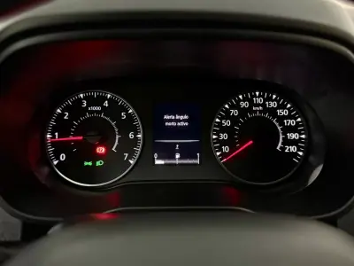 Dacia Duster 2020 - 15750 EUR, 128000 km - AUTO.MOTO.pt - 128000km - foto 37 de 60