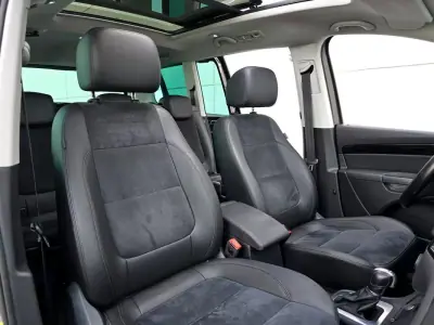 Volkswagen Sharan 2019 - 29700 EUR, 115600 km - AUTO.MOTO.pt - 115600km - foto 29 de 52