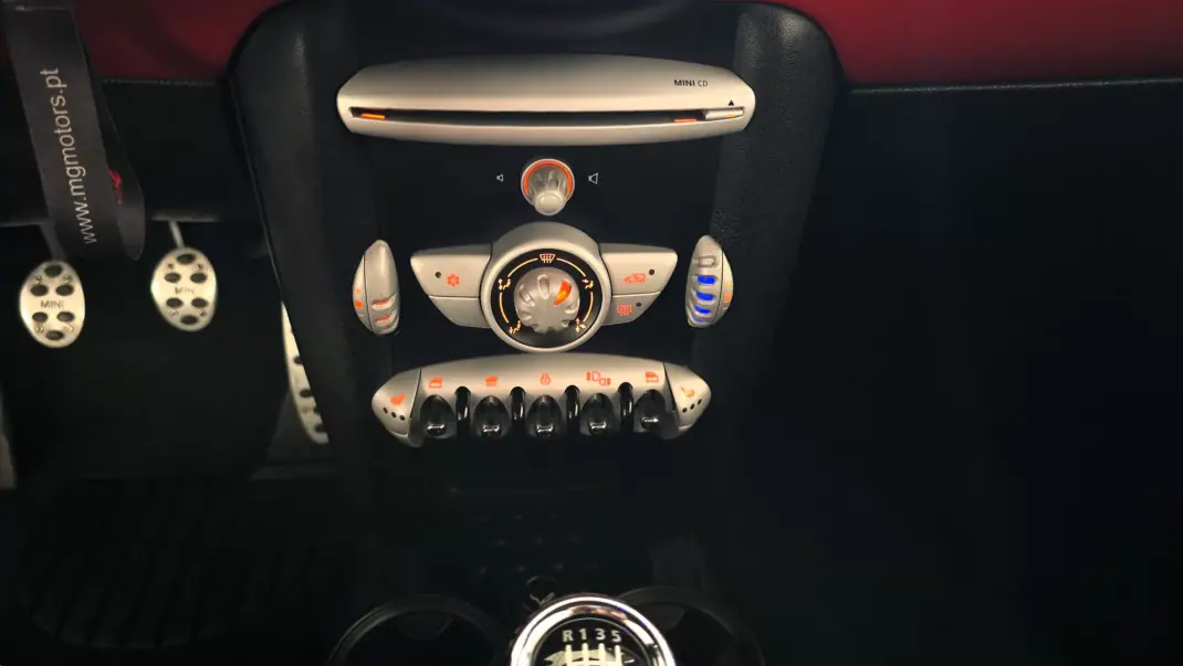 MINI C 220 2009 - 7990 EUR, 203967 km - 203967km - foto 26 de 46