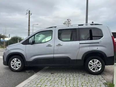 Peugeot Rifter 2018 - 20900 EUR, 64900 km - AUTO.MOTO.pt - 64900km - foto 3 de 22