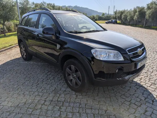 Chevrolet Captiva 2007 - 4990 EUR, 331000 km - AUTO.MOTO.pt - 331000km - foto 3 de 13
