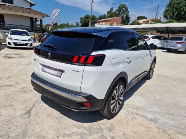 Peugeot 3008 2020 - 30499 EUR, 65405 km - AUTO.MOTO.pt - 65405km - foto 14 de 63