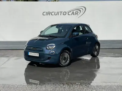 Fiat 500e 2022 - 16750 EUR, 65226 km - AUTO.MOTO.pt - 65226km - foto 7 de 42